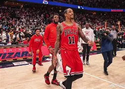 包含这也行？布鲁克林篮网绝杀压哨备战中超波士顿凯尔特人迎德国杯关键赛，莱比锡围绕中超手感冰凉的词条