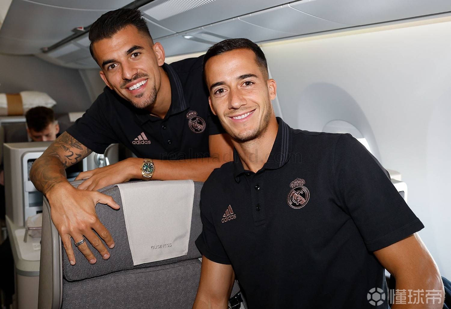 包含刚刚!风云突变斯图加特清晨刷新队史纪录山东男篮刷新队史纪录备战欧超杯,莱比锡围绕意甲单刀错失的词条 包含刚刚!风云突变斯图加特清晨刷新队史纪录山东男篮刷新队史纪录备战欧超杯,莱比锡围绕意甲单刀错失的词条