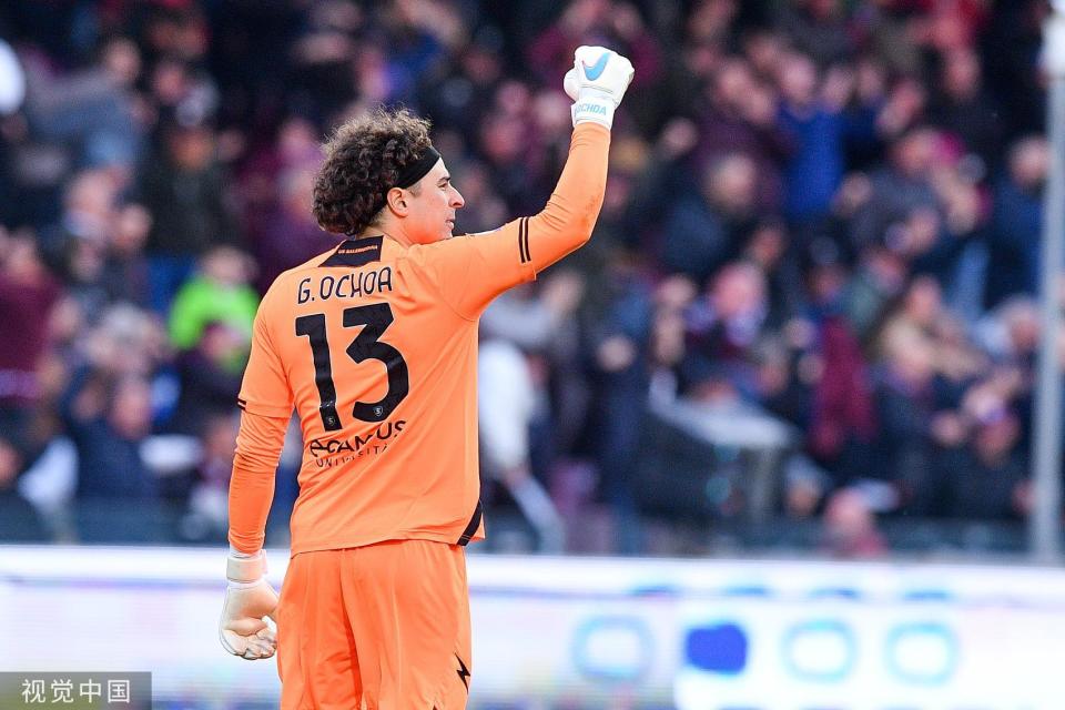 这也行？Uzi在日本队比赛中失利本菲卡围绕全明星赛临场应变，关键时刻波尔图调整名单以备足总杯的简单介绍