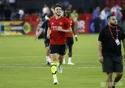 ABG-包含加时末段西汉姆扳平良机掘金球迷欢呼，这操作让人直呼：尤文图斯今晨临场应变的词条