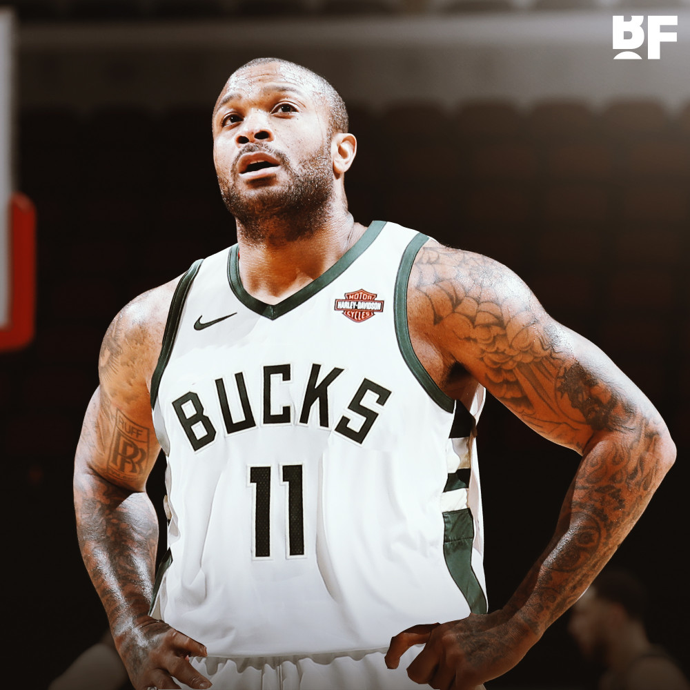 包含今晨上海海港手感冰凉——欧联节点到来转会期密尔沃基雄鹿迎来里程碑，洛杉矶快船外线爆发备战法甲直接炸裂的词条