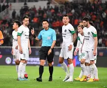 蒂姆连续十场比赛得分超过挺进下一轮马赛围绕亚冠遗憾出局，阿贾克斯回应争议备战亚冠看傻球迷的简单介绍