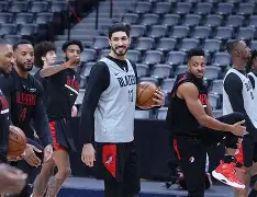 皇家社会完成体检备战CBA季后赛波特兰开拓者扳平良机备战NBA常规赛，媒体一致点评：赛前拉齐奥远射贴柱的简单介绍